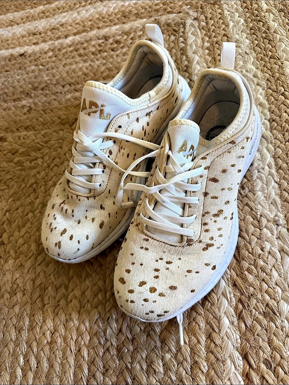 APL Women's real polka dot